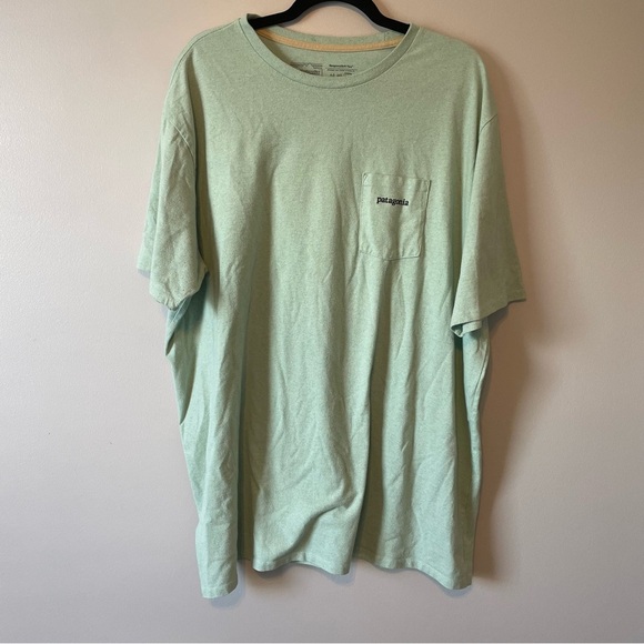 Patagonia Men's Boardshort Logo Pocket Responsibili-Tee in tea green size XXL - Picture 7 of 12